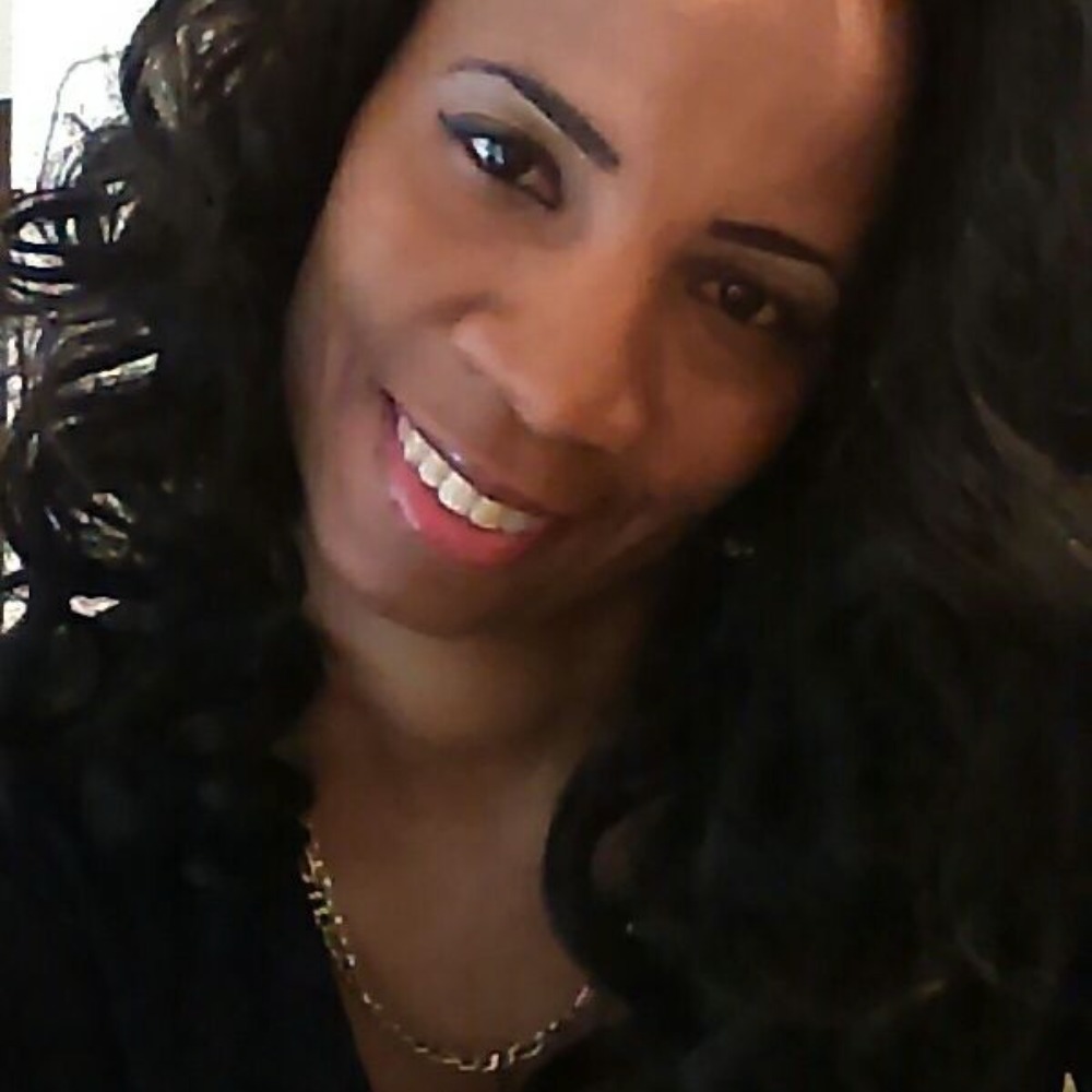 Meet your Posher, Shera